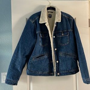 NWOT Gap Factory Sherpa Jean Jacket size M